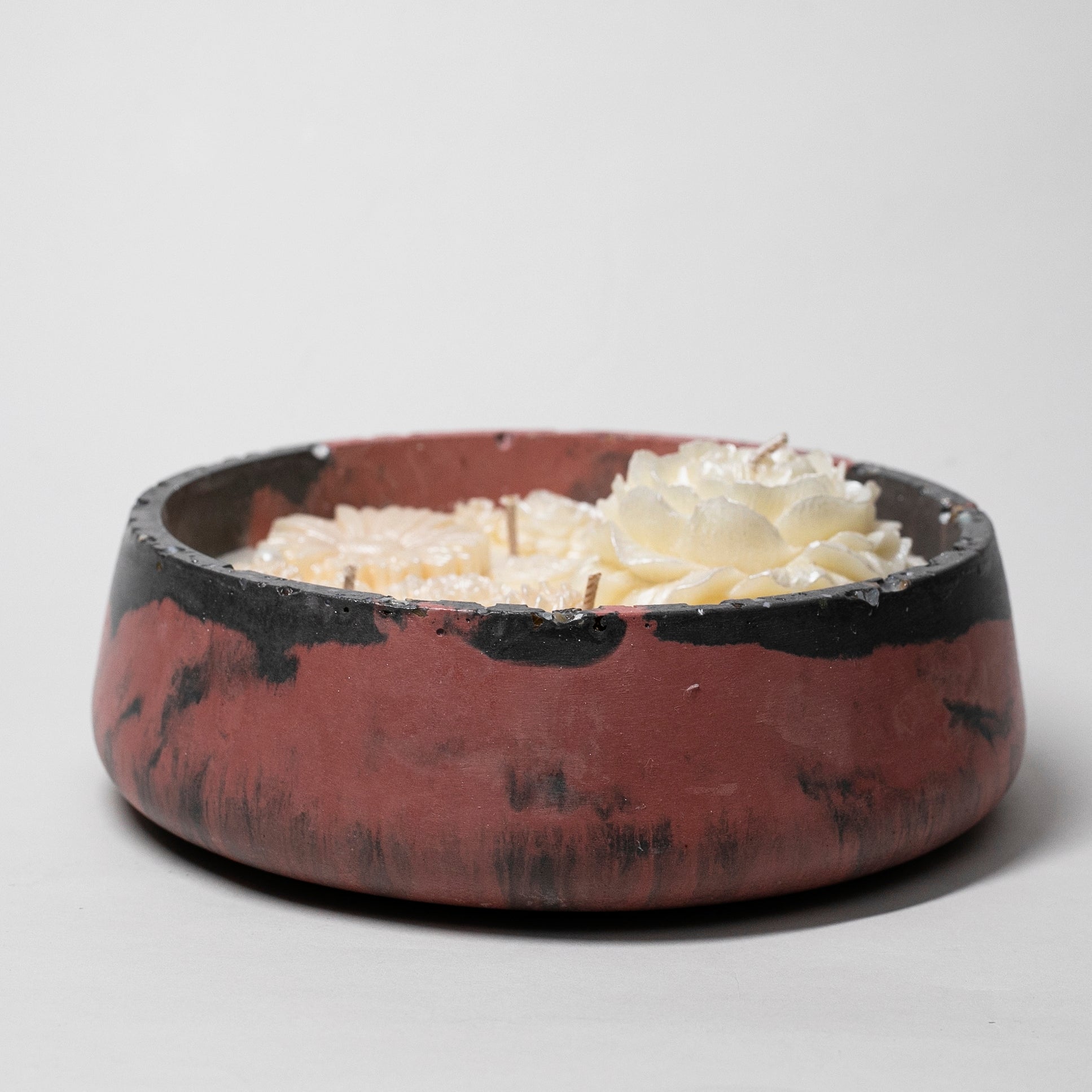 Big Artisan Candle in Stone, Pearls Collection, Midnight Pomegranate, 500ml - Wonder Candles