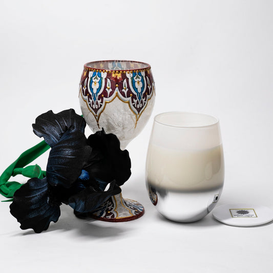 Gift Box with Big Candle and Glass, Cinnamon - Wonder Candles