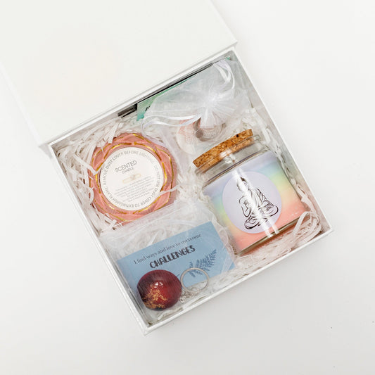 Gift Box with Chakra Rainbow Candle - Wonder Candles