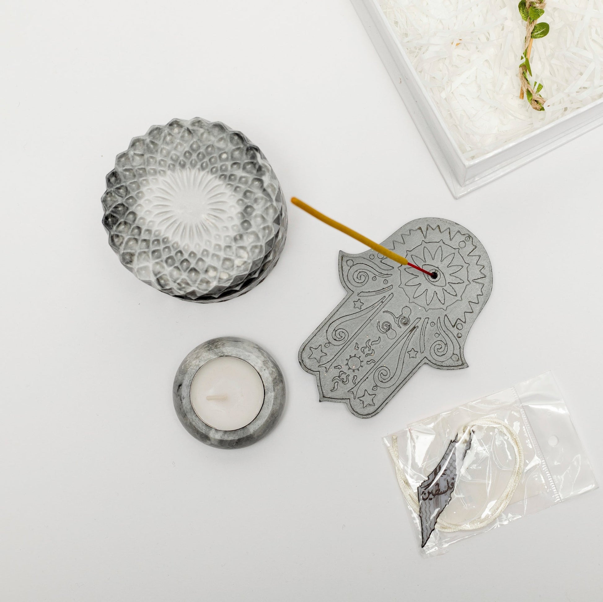 Gift Box with Stone Products - Wonder Candles