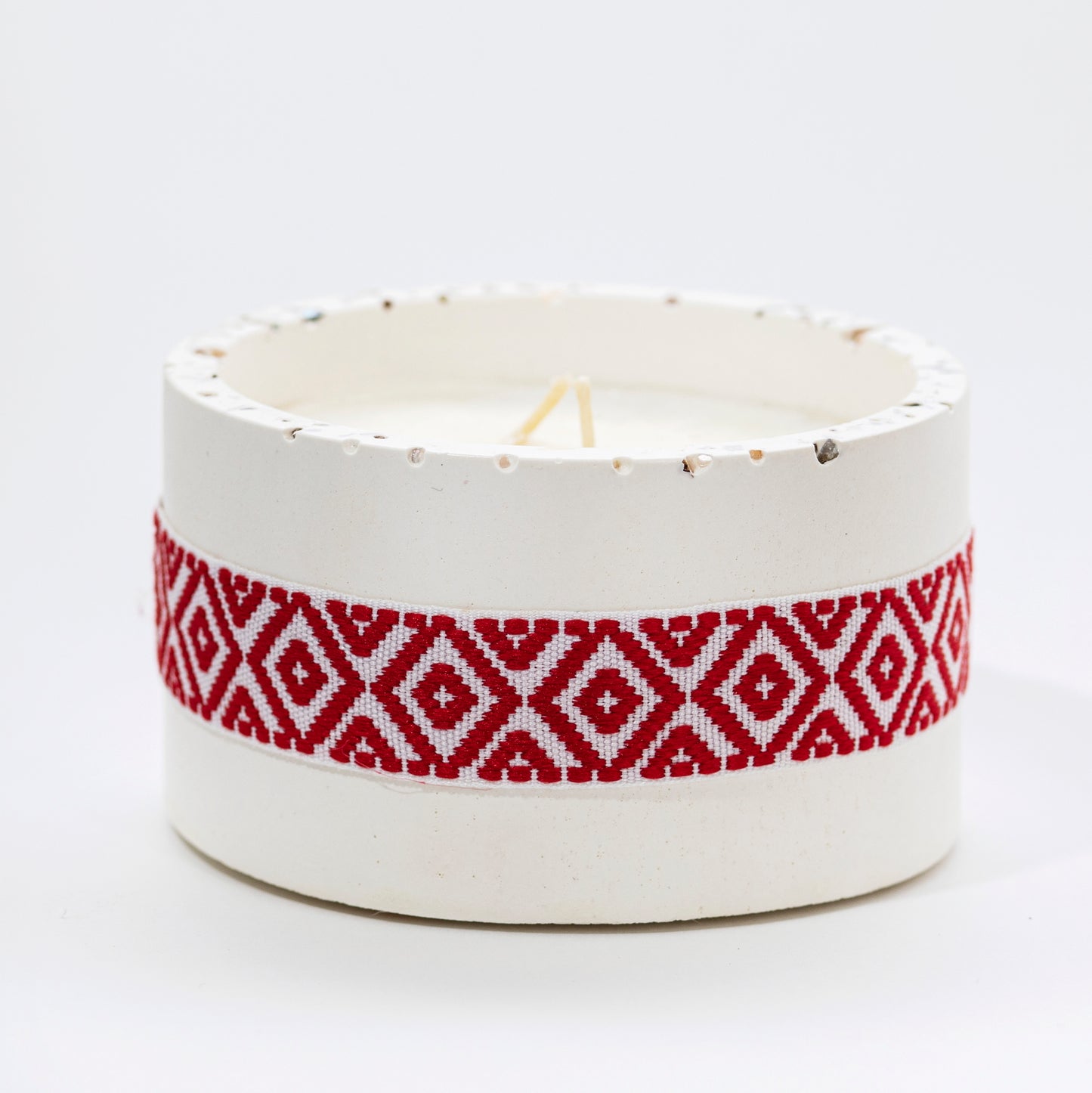 JORDAN XL Candle in Stone, Citrus and Spice - Wonder Candles