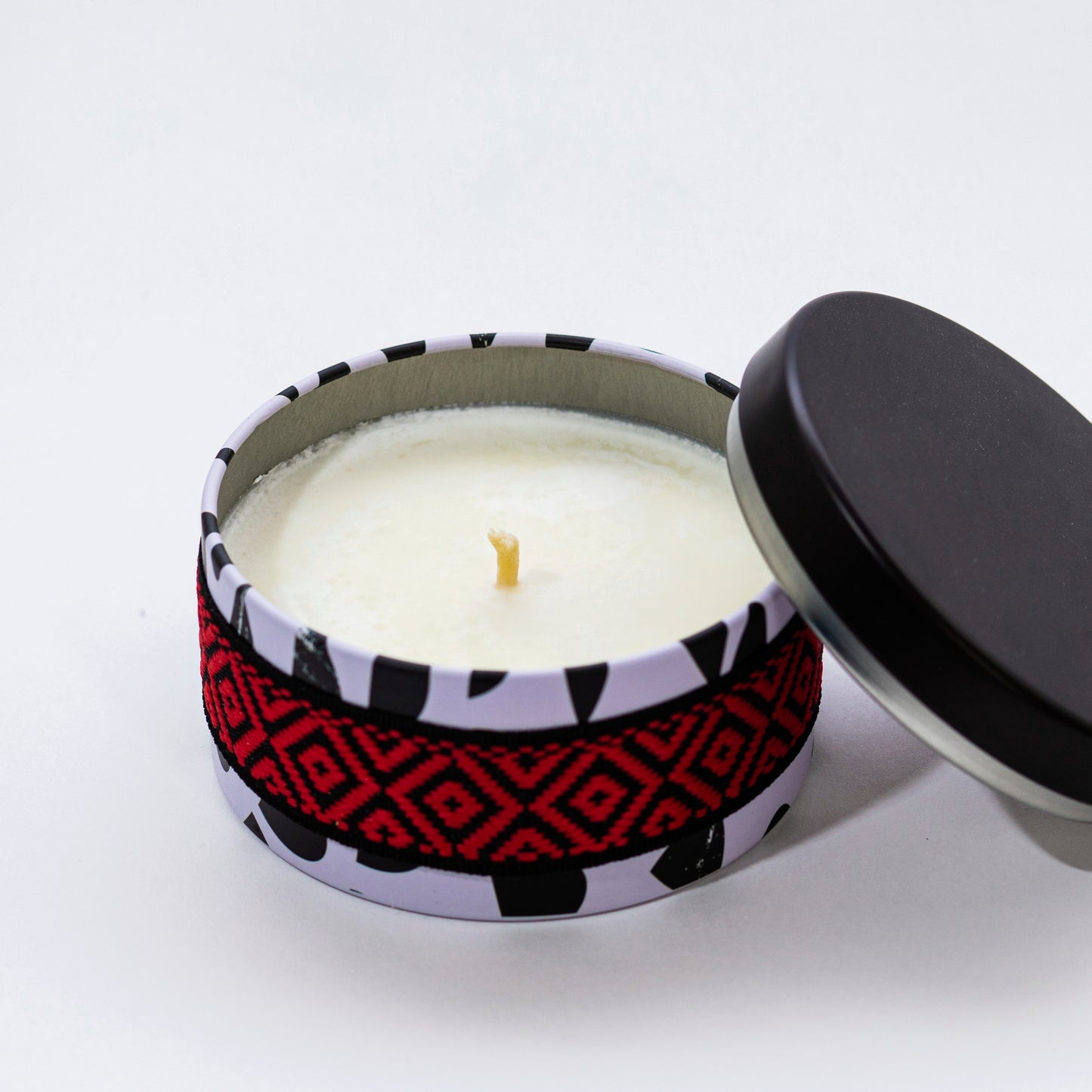 JORDAN Candle in Tin, Orange with Berries - Wonder Candles