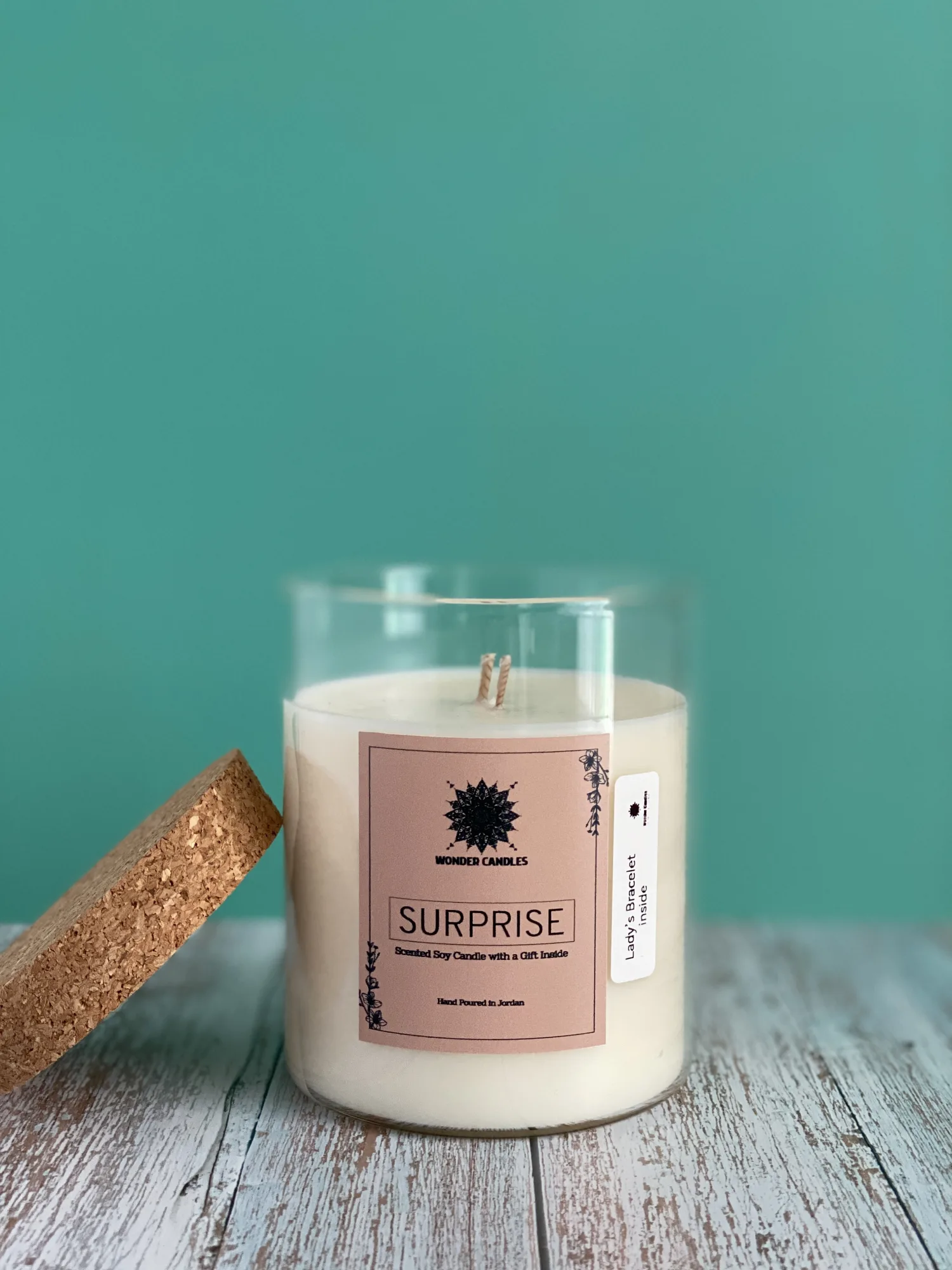 SURPRISE Candle with Lady's Bracelet, 470ml