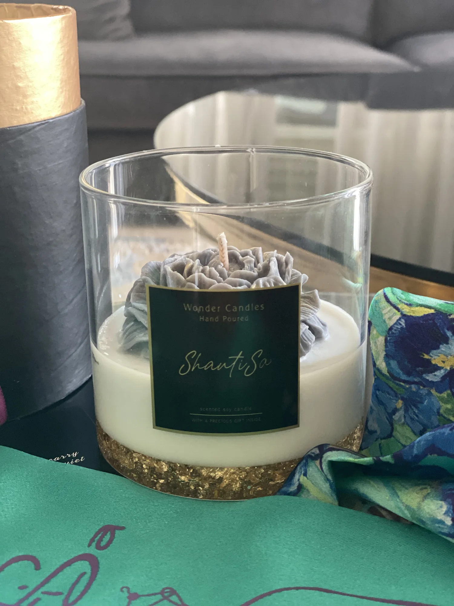 ShantiSa Candle with Silk Scarf, 450 ml