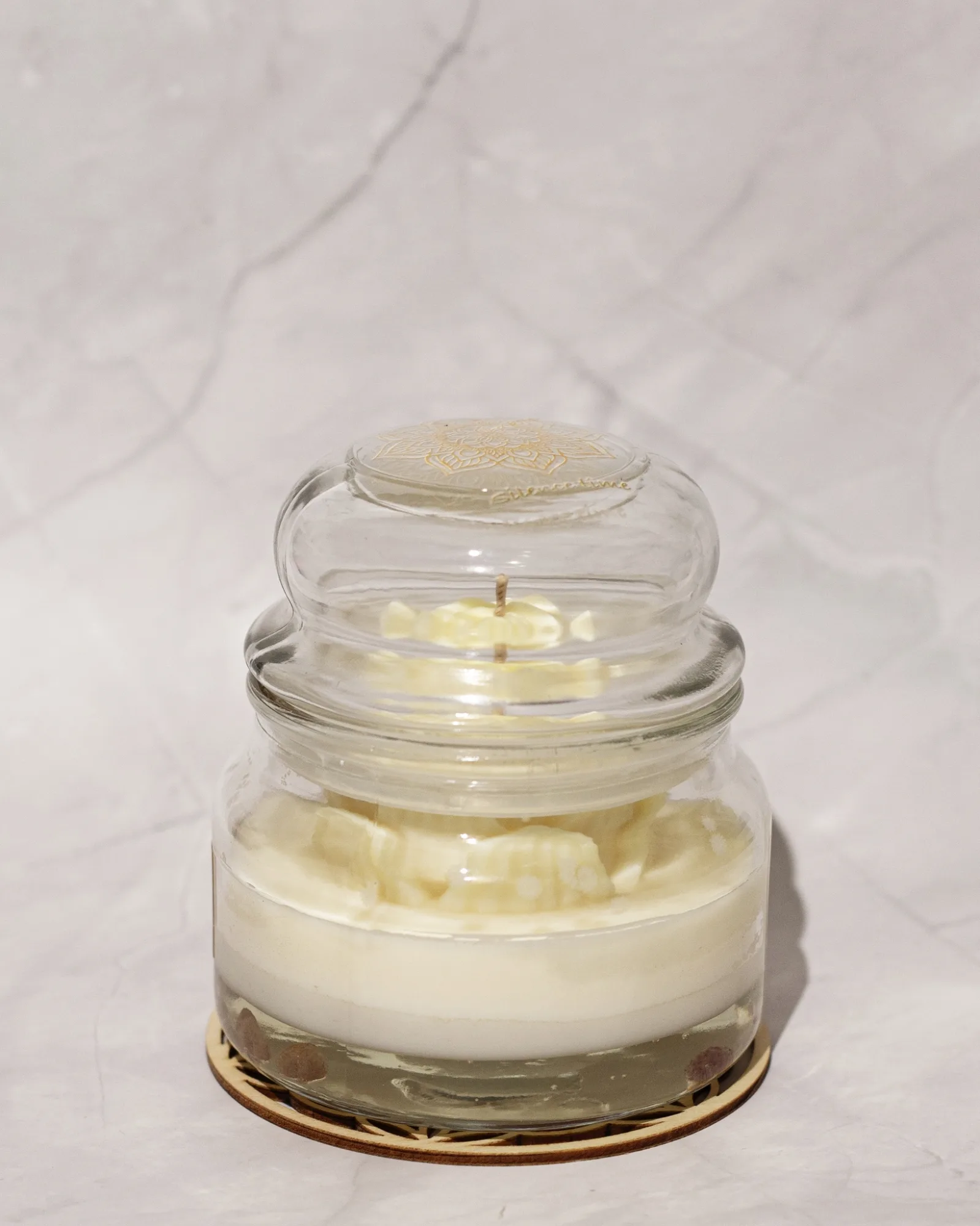 SERENITY Candle with Crystals, 350ml