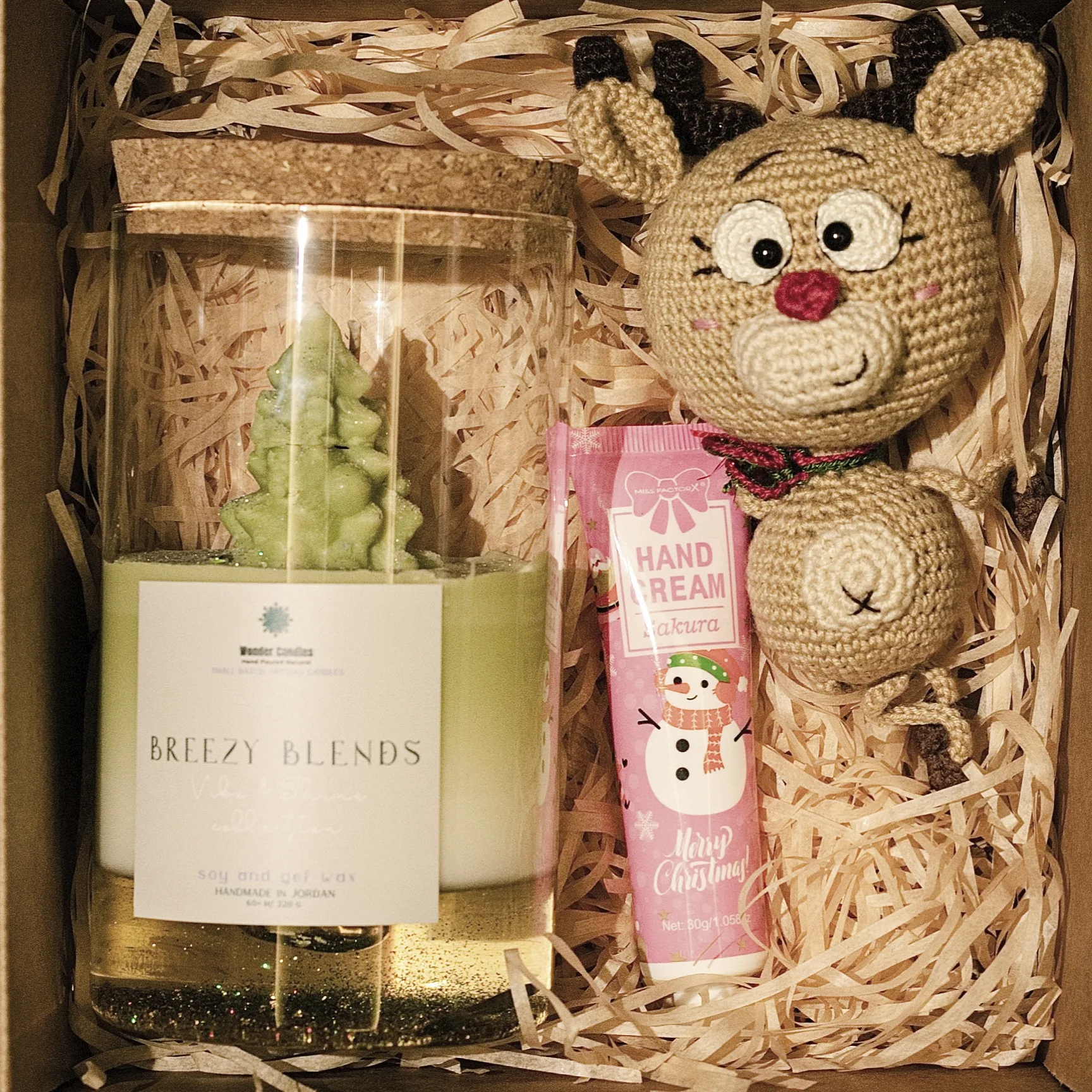 Breezy Blends Christmas Candle Gift Box